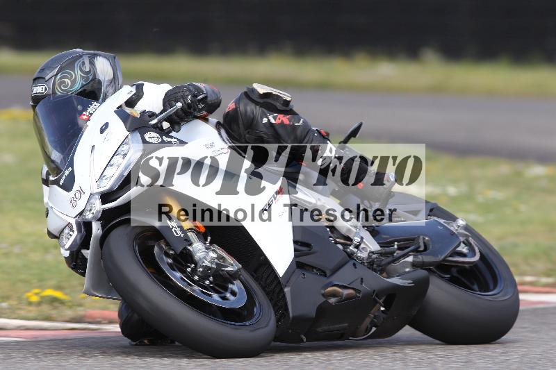 /Archiv-2025/05 14.04.2025 Plüss Moto Sport ADR/Freies Fahren/801